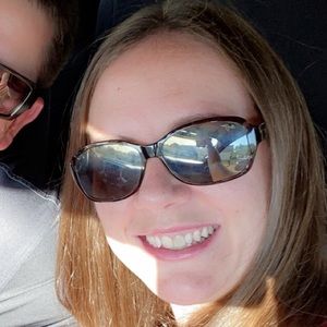 Meet your Posher, Kori